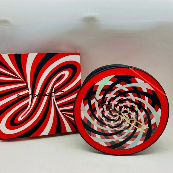 MAC size of the prize eye shadow X 25 - Picture 6 of 12